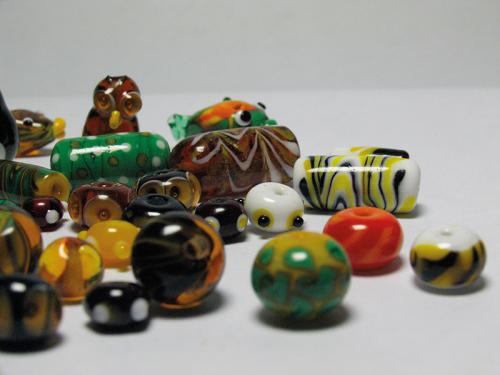Helmiä - Beads, 2010